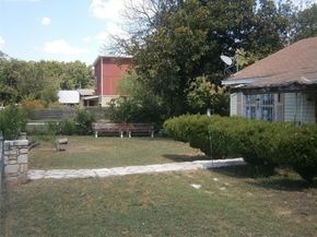7411 NE Carver Ave, Austin TX 78752
