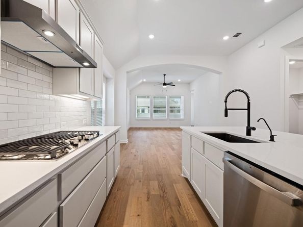 120 Fox RUN, Georgetown TX 78628