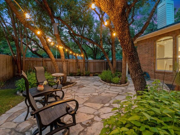 5633 Republic Of Texas BLVD, Austin TX 78735