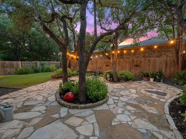 5633 Republic Of Texas BLVD, Austin TX 78735