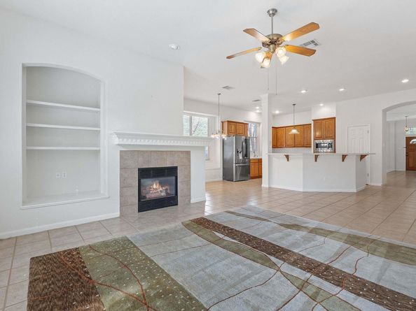 5633 Republic Of Texas BLVD, Austin TX 78735