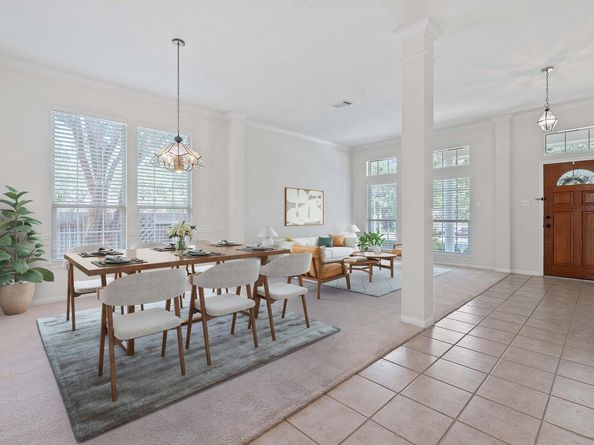 5633 Republic Of Texas BLVD, Austin TX 78735
