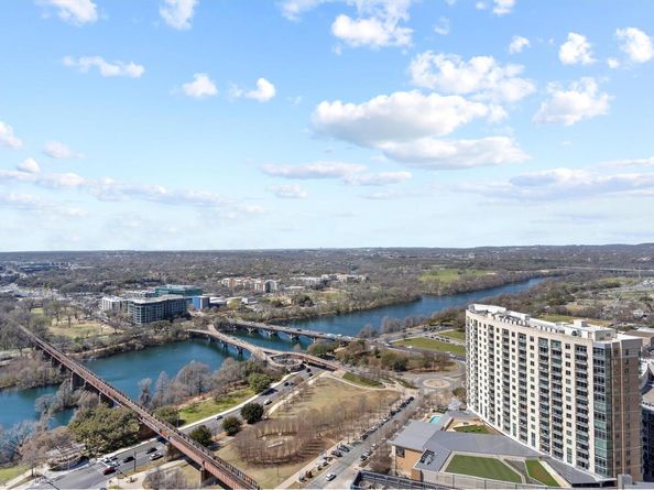 222 West Ave 2806, Austin TX 78701
