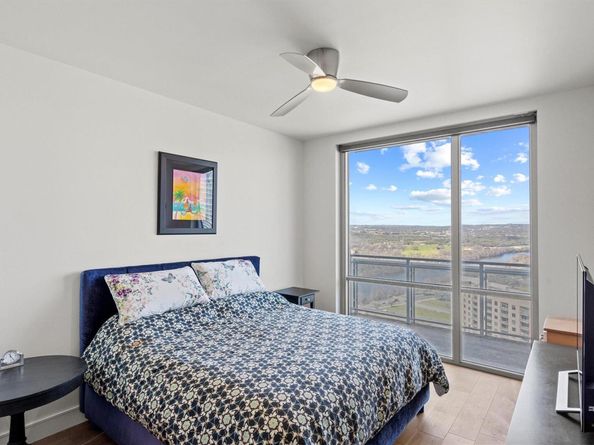 222 West Ave 2806, Austin TX 78701