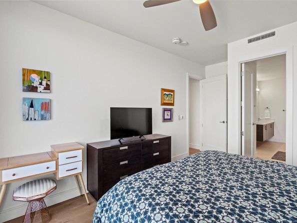 222 West Ave 2806, Austin TX 78701