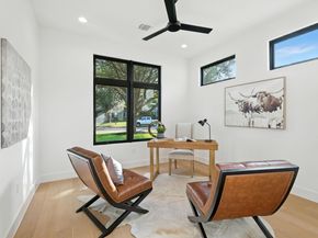 3103 Whiteway DR, Austin TX 78757