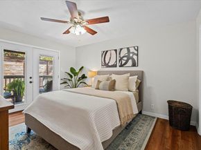 2208 Enfield RD 107, Austin TX 78703