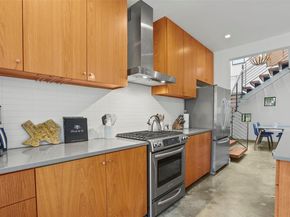 909 W Johanna ST A, Austin TX 78704