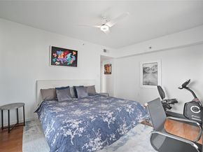 54 Rainey ST 1018, Austin TX 78701