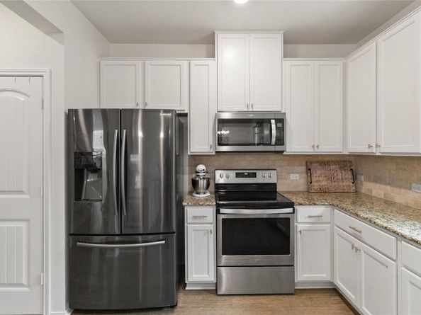 9003 Acorn Cup DR 34, Austin TX 78748