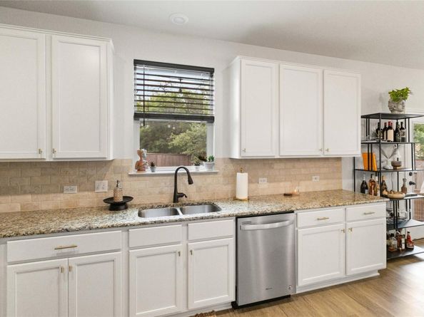 9003 Acorn Cup DR 34, Austin TX 78748