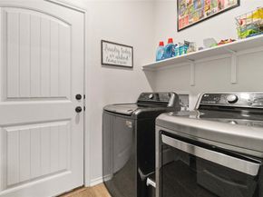 9003 Acorn Cup DR 34, Austin TX 78748