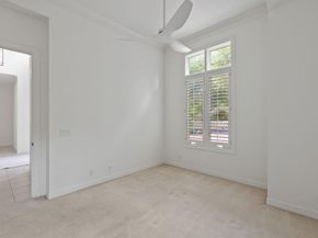 2305 Barton Creek BLVD 25, Austin TX 78735