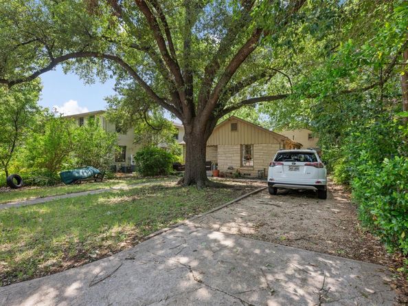 1206 Marshall LN, Austin TX 78703