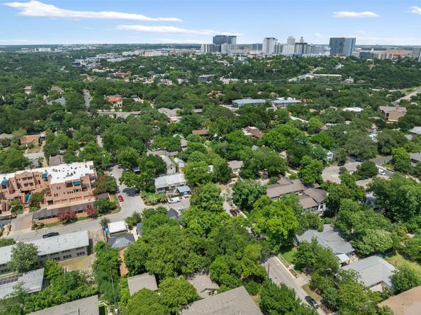 1206 Marshall LN, Austin TX 78703