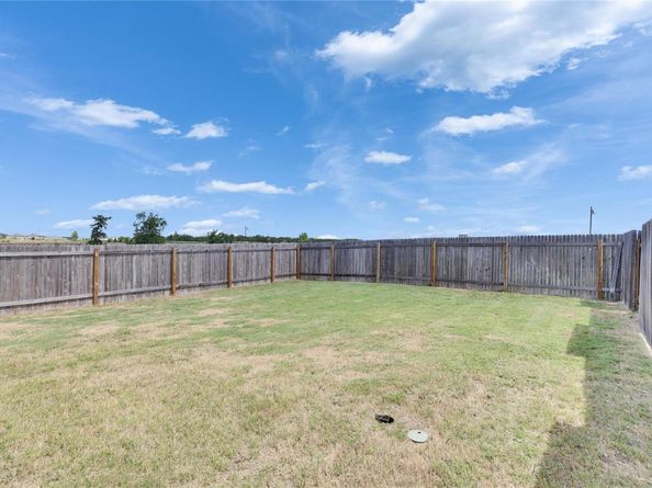 148 Skycroft CIR, Liberty Hill TX 78642