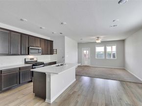 148 Skycroft CIR, Liberty Hill TX 78642