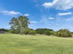 148 Skycroft CIR, Liberty Hill TX 78642