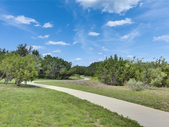 148 Skycroft CIR, Liberty Hill TX 78642