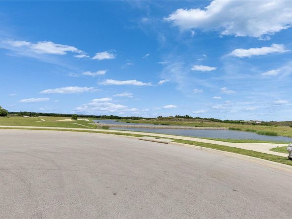 148 Skycroft CIR, Liberty Hill TX 78642