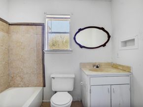 6207 Adalee Ave, Austin TX 78723