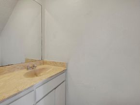 6207 Adalee Ave, Austin TX 78723