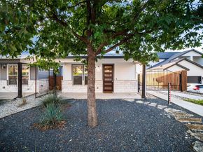 1206 Deloney ST B, Austin TX 78721