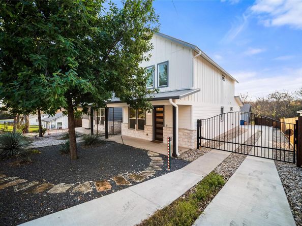 1206 Deloney ST B, Austin TX 78721