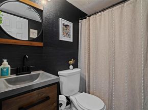 2500 Burleson RD 401, Austin TX 78741