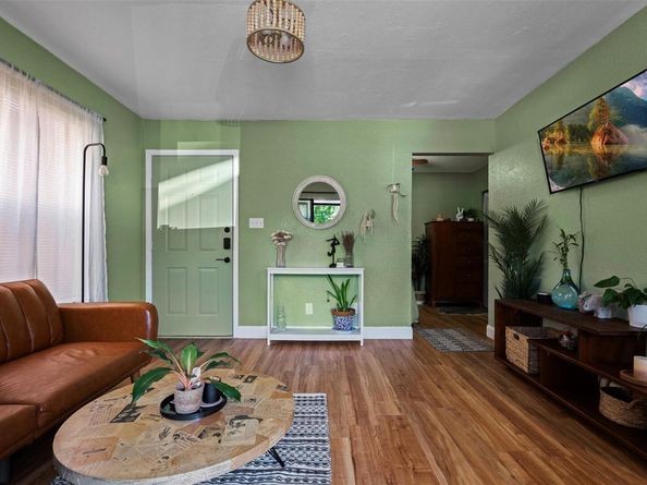 2500 Burleson RD 401, Austin TX 78741
