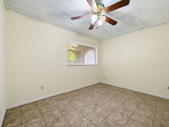 8900 Briardale DR, Austin TX 78758