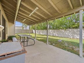 8900 Briardale DR, Austin TX 78758