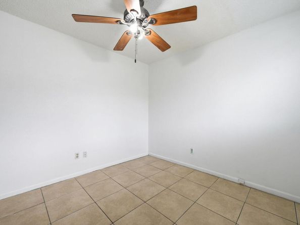 8900 Briardale DR, Austin TX 78758