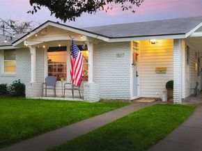 1507 Corona DR, Austin TX 78723