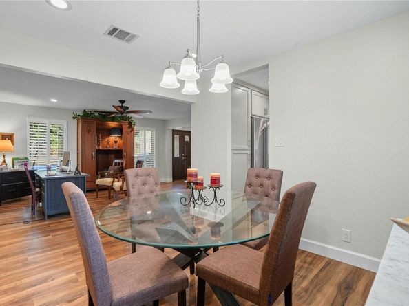 11003 Grapevine LN, Austin TX 78759