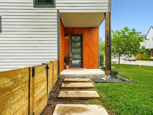 1200 Stobaugh ST A, Austin TX 78757