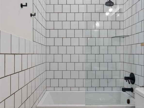 2211 Canterbury ST B, Austin TX 78702