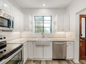 1741 Spyglass DR 1233, Austin TX 78746