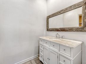 1741 Spyglass DR 1233, Austin TX 78746