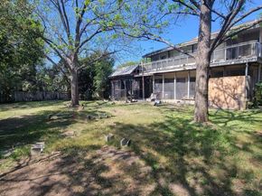 9711 Parkfield DR, Austin TX 78758