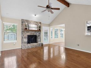 1202 Cresswell DR, Pflugerville TX 78660