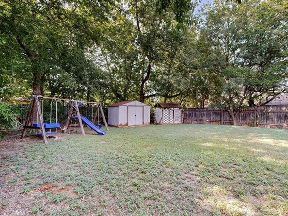 1202 Cresswell DR, Pflugerville TX 78660