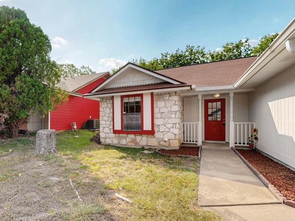 1202 Cresswell DR, Pflugerville TX 78660
