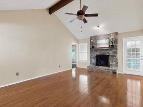 1202 Cresswell DR, Pflugerville TX 78660