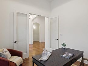 22 Cottondale RD, The Hills TX 78738