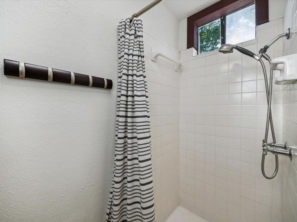 5301 Presidio RD, Austin TX 78745