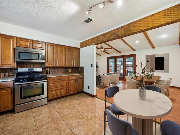 5301 Presidio RD, Austin TX 78745