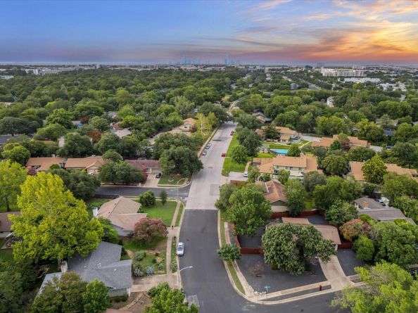 5301 Presidio RD, Austin TX 78745