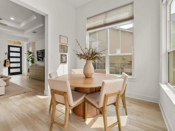 115 Beneteau DR 77, Austin TX 78738