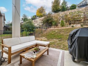 115 Beneteau DR 77, Austin TX 78738